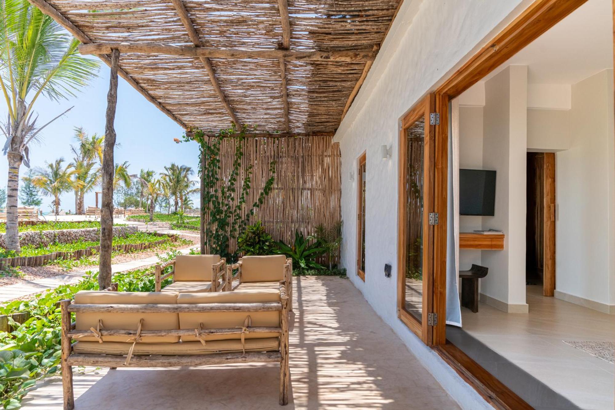 Kaskazi Hotel Zanzibar Джамбіані Екстер'єр фото