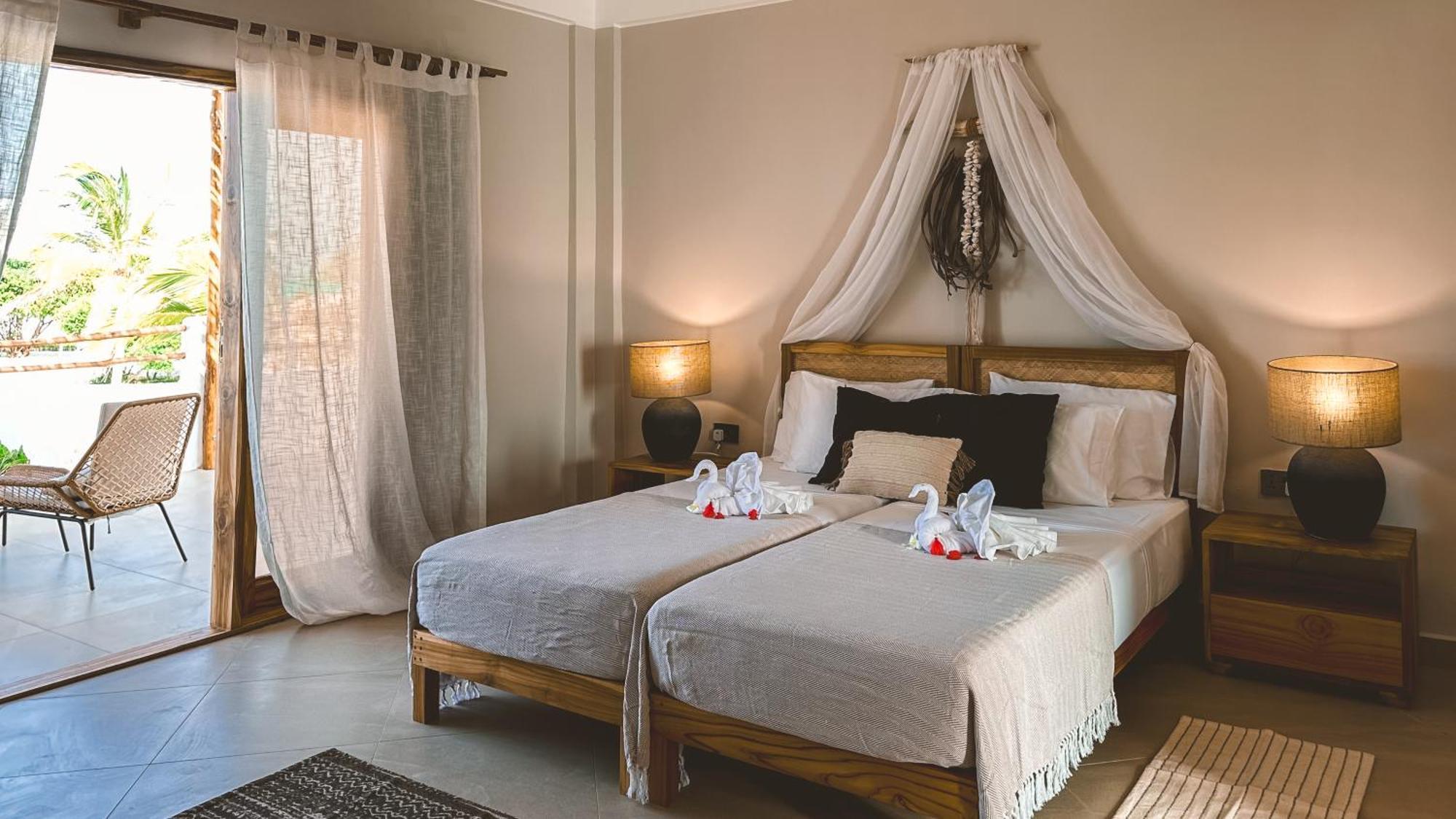 Kaskazi Hotel Zanzibar Джамбіані Екстер'єр фото