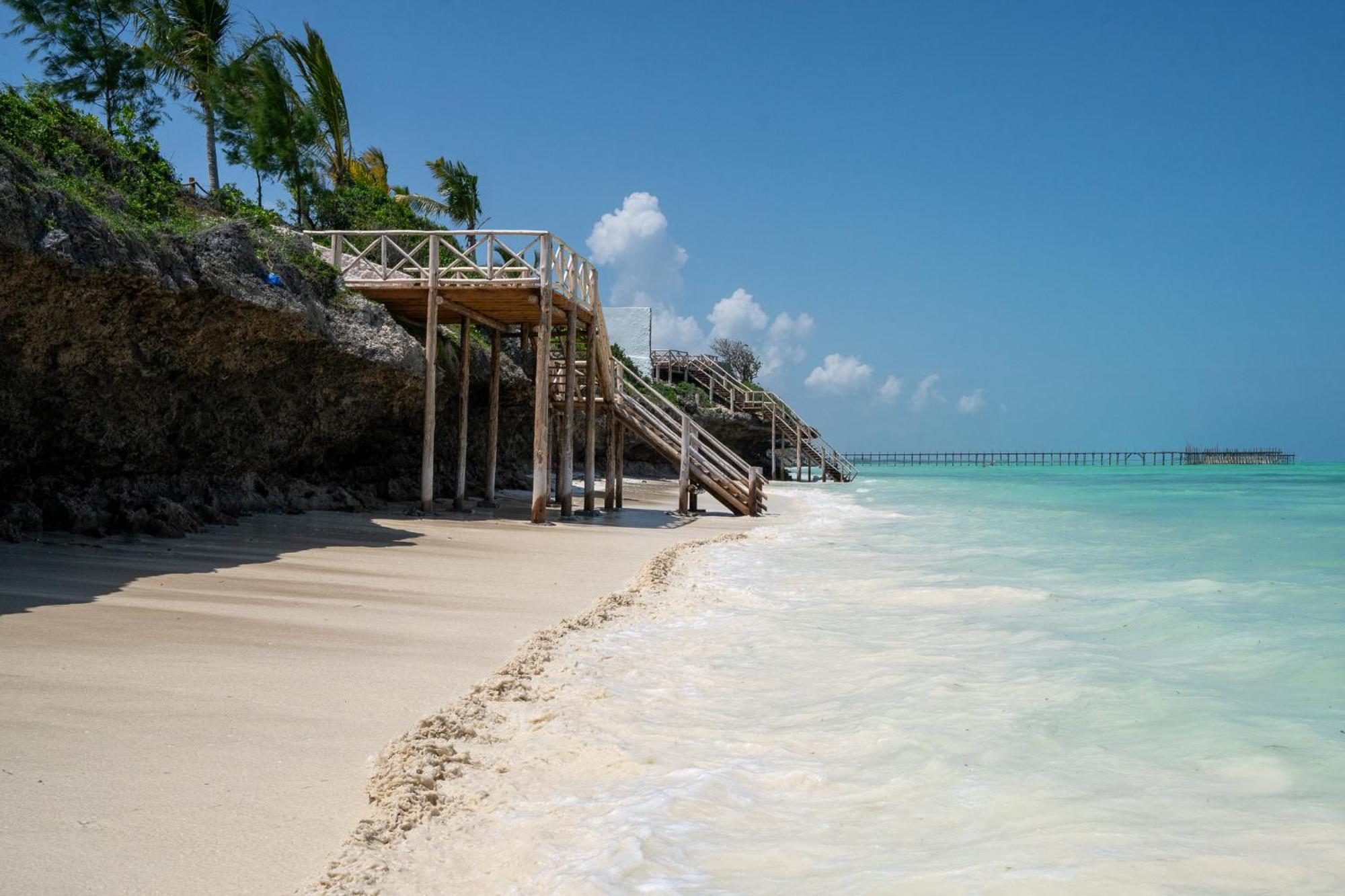 Kaskazi Hotel Zanzibar Джамбіані Екстер'єр фото