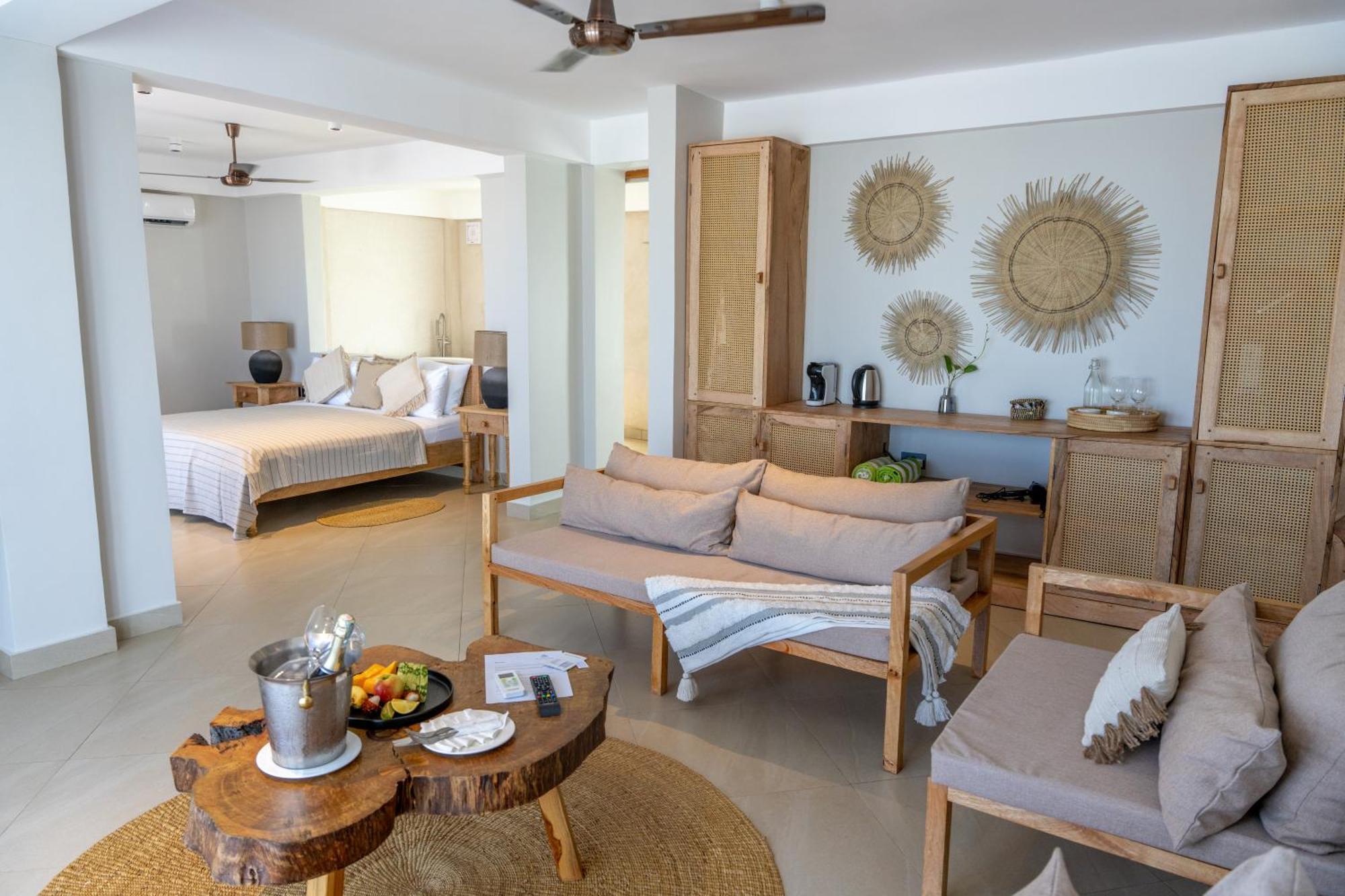 Kaskazi Hotel Zanzibar Джамбіані Екстер'єр фото